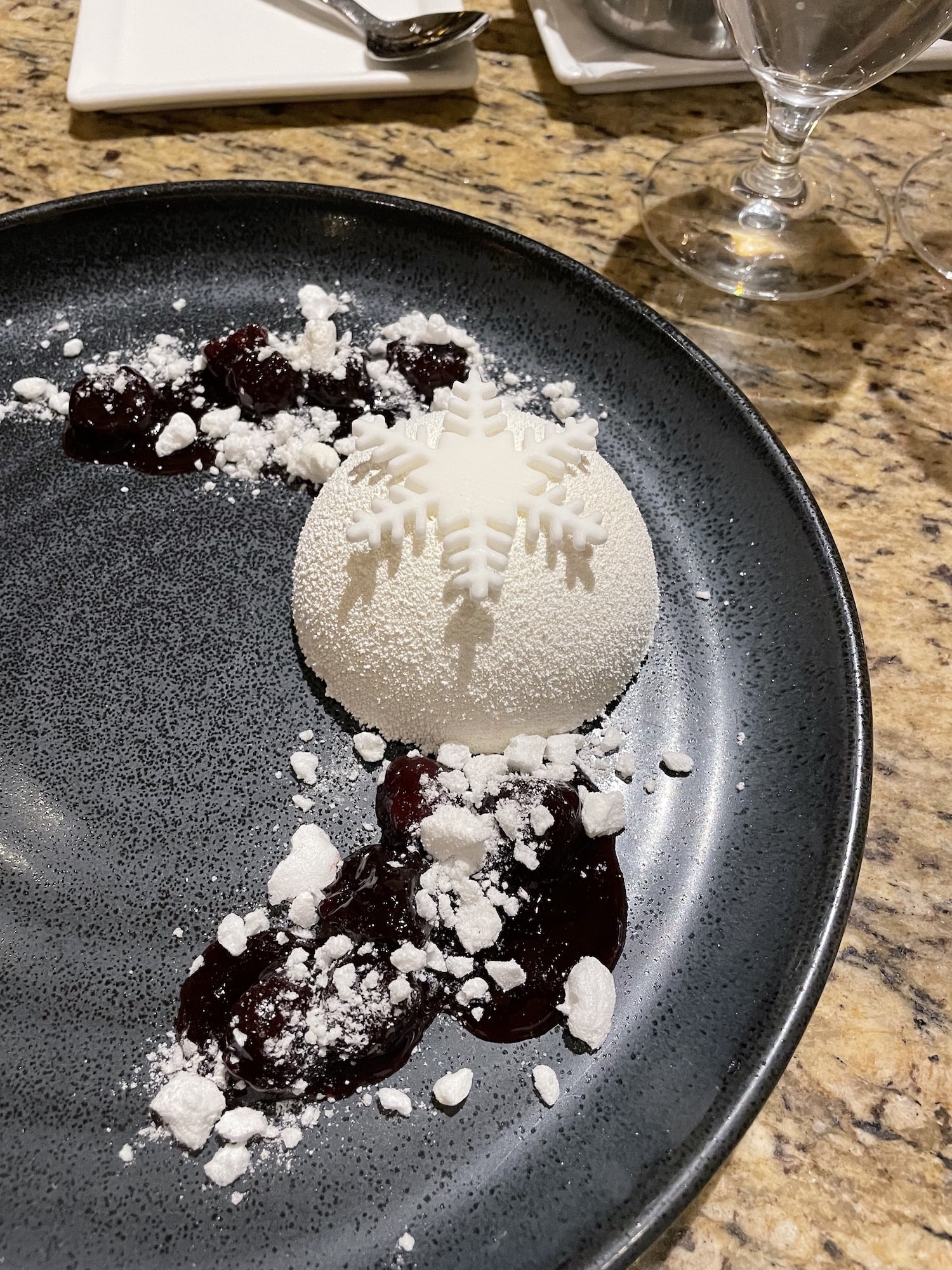 International flair at 8100 Mountainside Bar & Grill | VailDaily.com